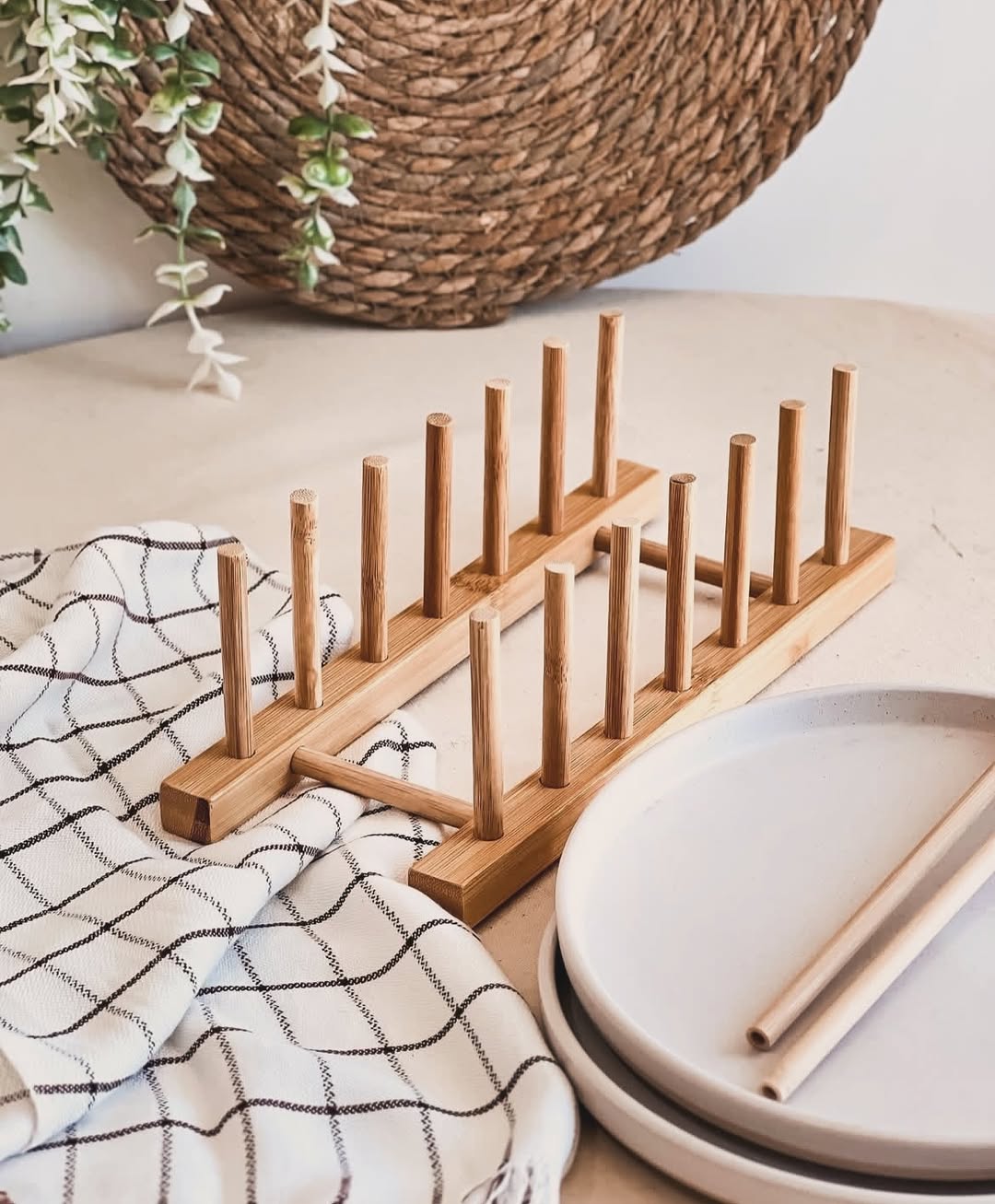 استند بشقاب بامبو